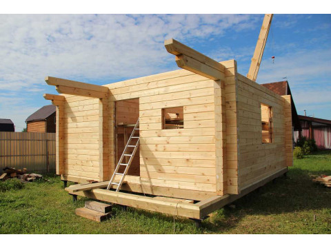 Как построить недорогую баню своими руками